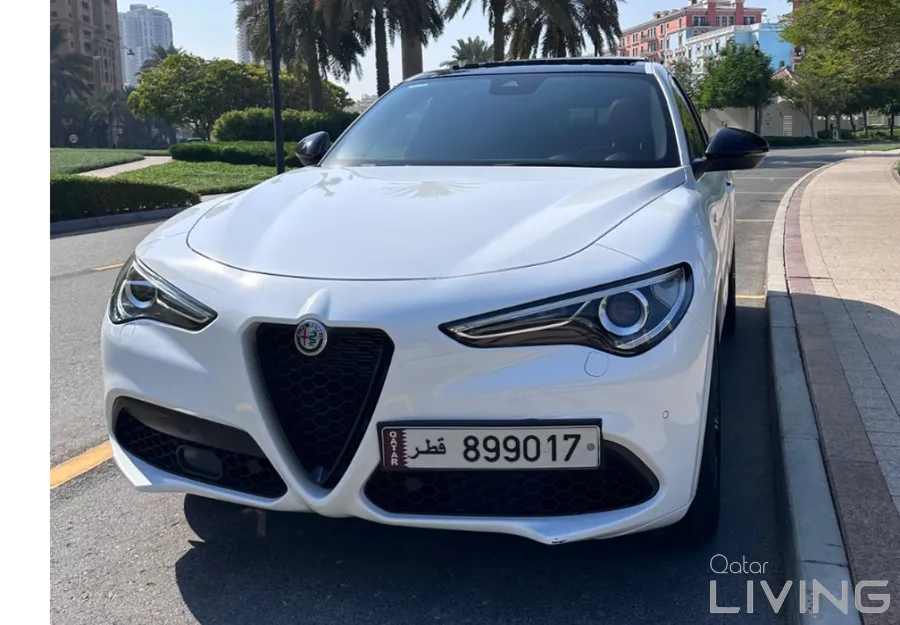Alfa Romeo Stelvio 2023